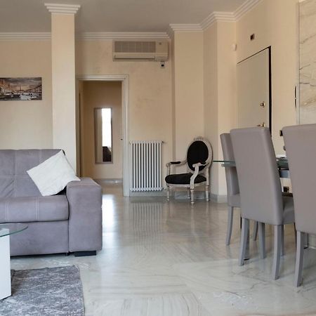 Tritone Apartment Rome Luaran gambar
