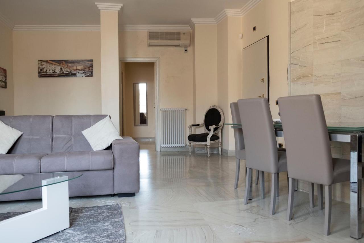 Tritone Apartment Rome Luaran gambar